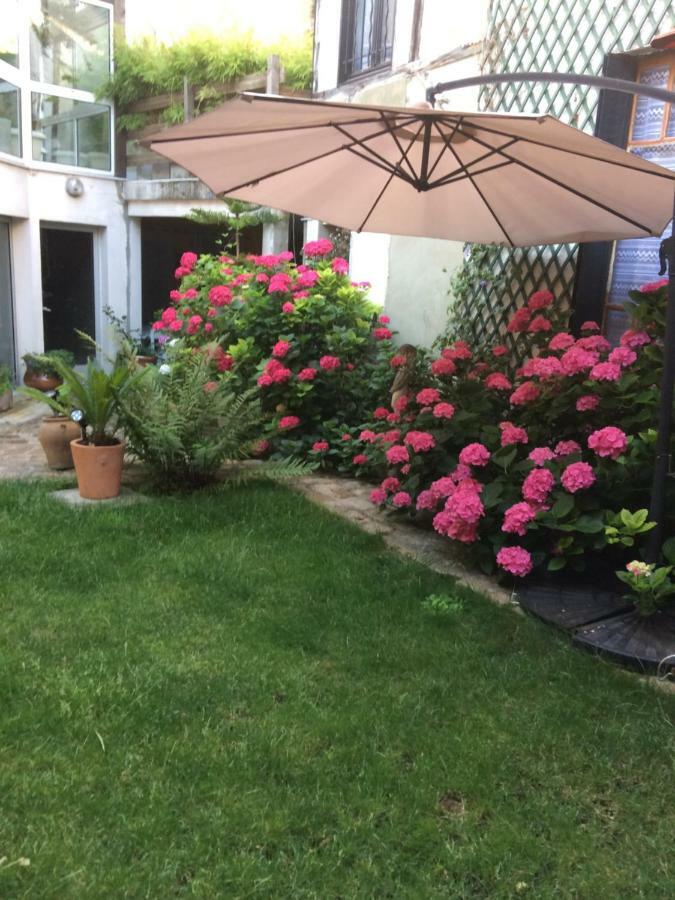 Le Clos Saint Nizier Troyes - Cathedrale- Parking - Wifi Exterior foto